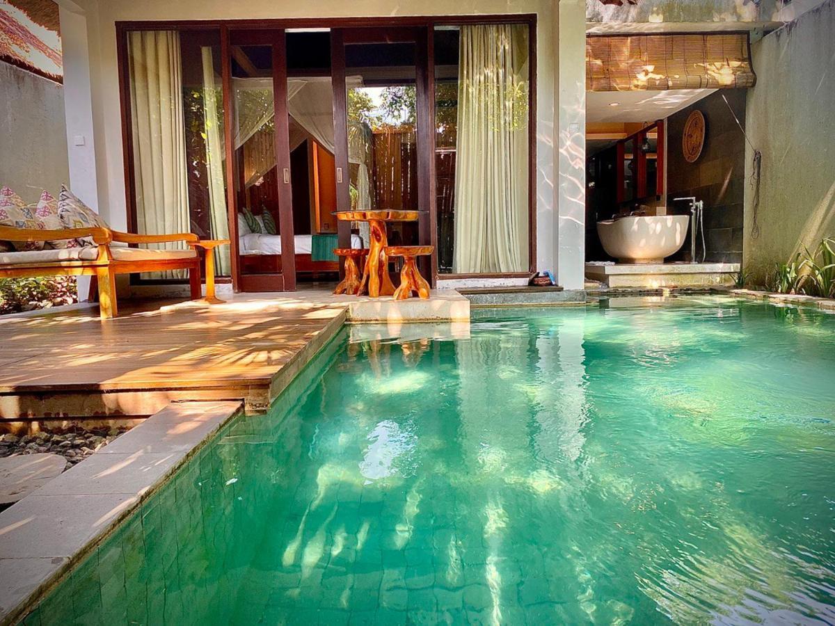 One-Bedroom Pool Villa One-Time Floating