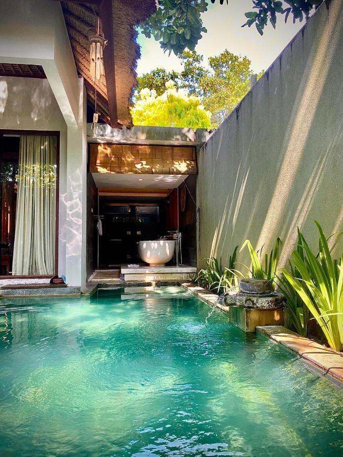One-Bedroom Pool Villa One-Time Floating